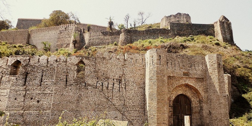 Ancient Forts, Hidden Art & The Road to Bir