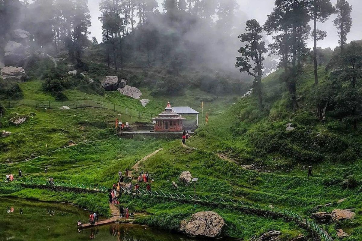 Into the Heart of Tirthan Valley