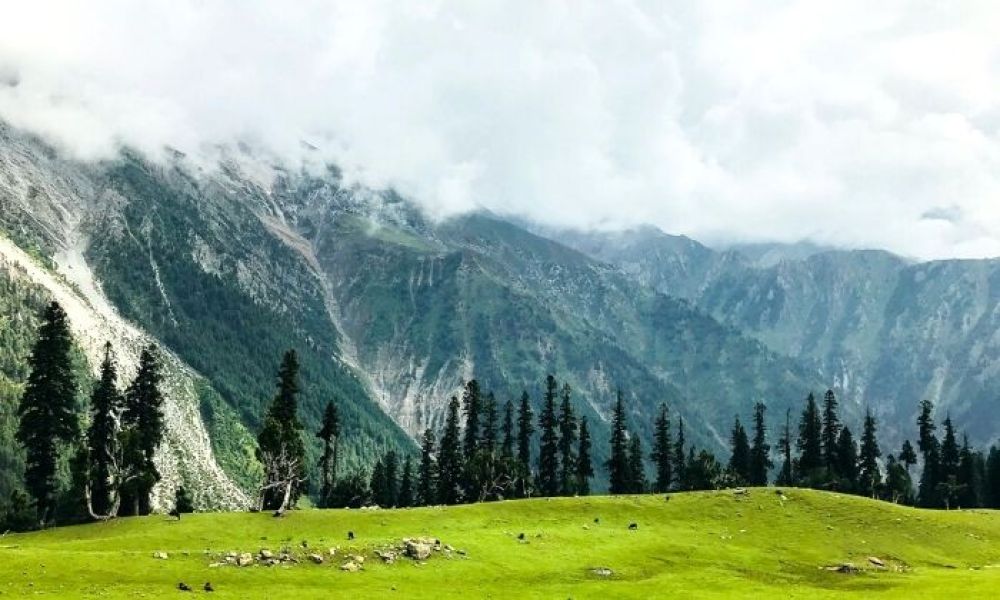 Doodhpathri – The Valley of Milk