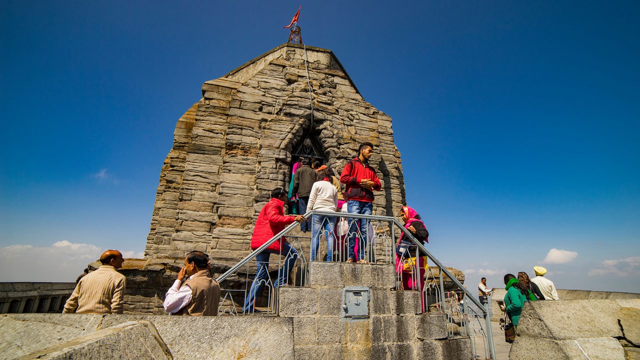 Srinagar – Views, Stories, and Markets That Float