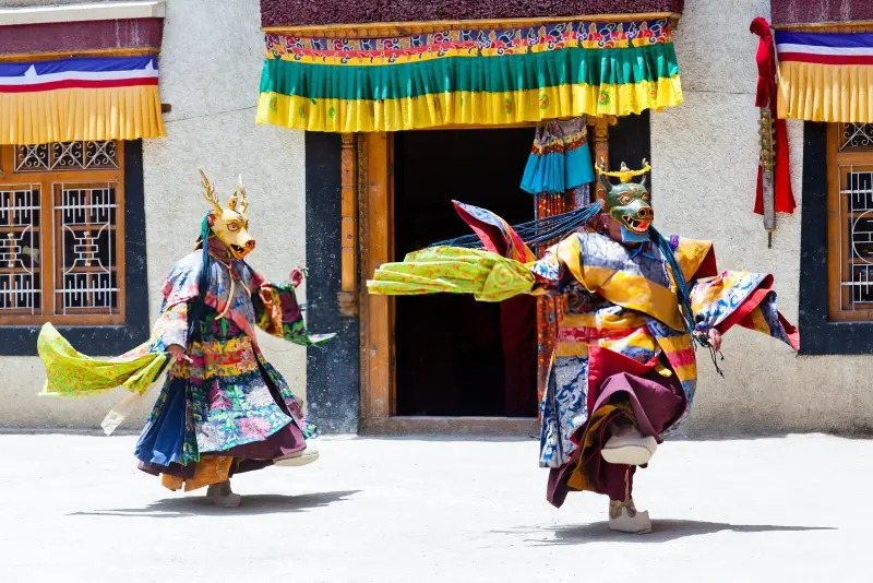  Mask painting