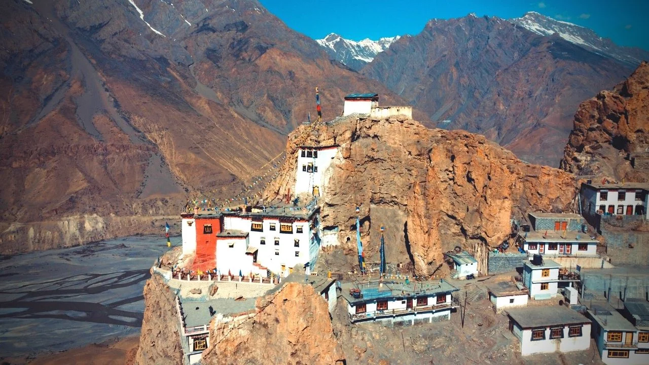 Monasteries, Hidden Lakes & Kaza